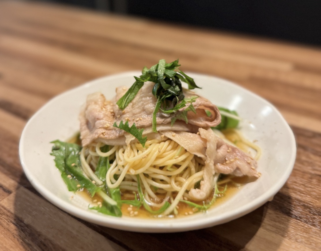 夏限定！豚しゃぶと大葉の和だしスープ冷製パスタ🍝